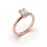 LUMINOUS - Emerald 4 Prongs Smooth Classic Band