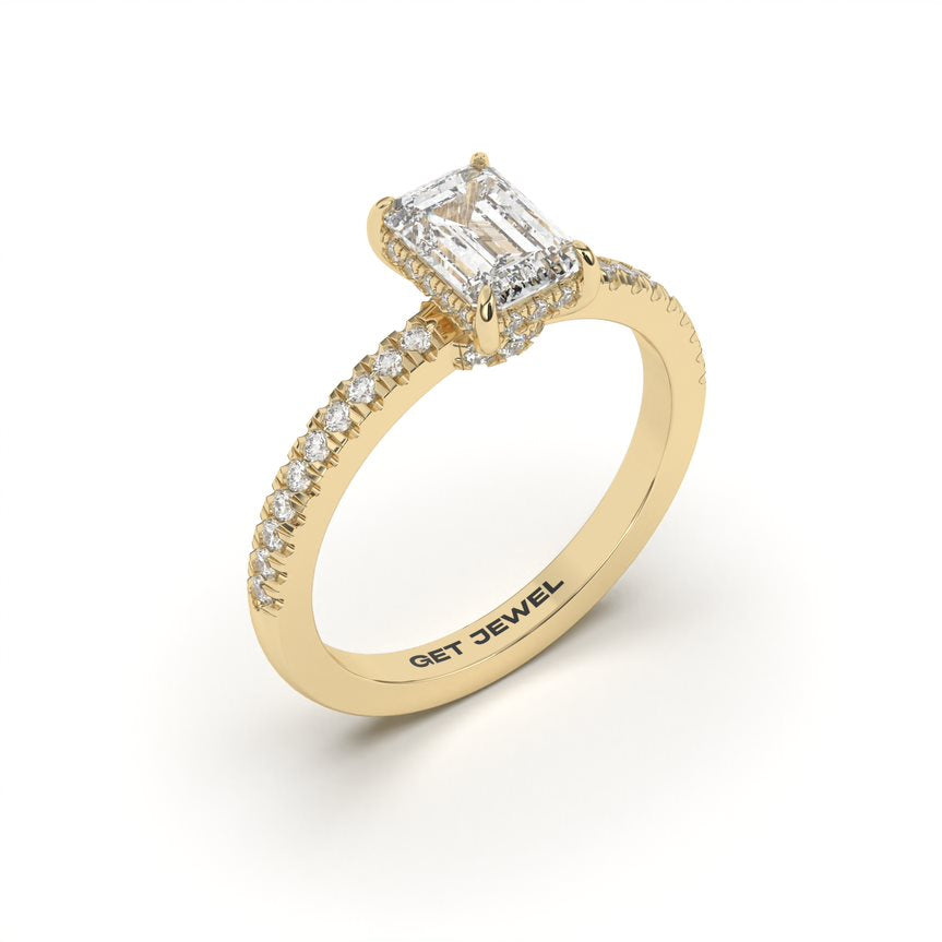 ALLURE - Emerald 4 Prongs Setting Classic Micro Band