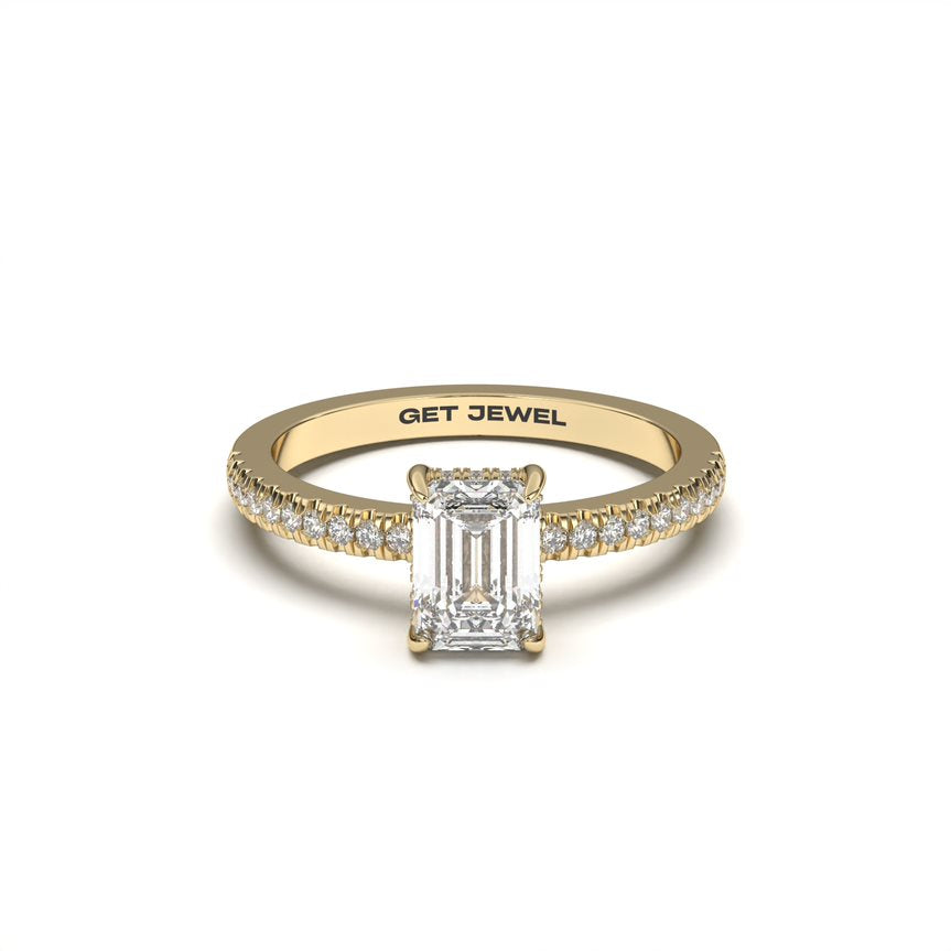 ALLURE - Emerald 4 Prongs Setting Classic Micro Band