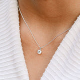 Juliette - 4 Prongs Round Diamond Pendant