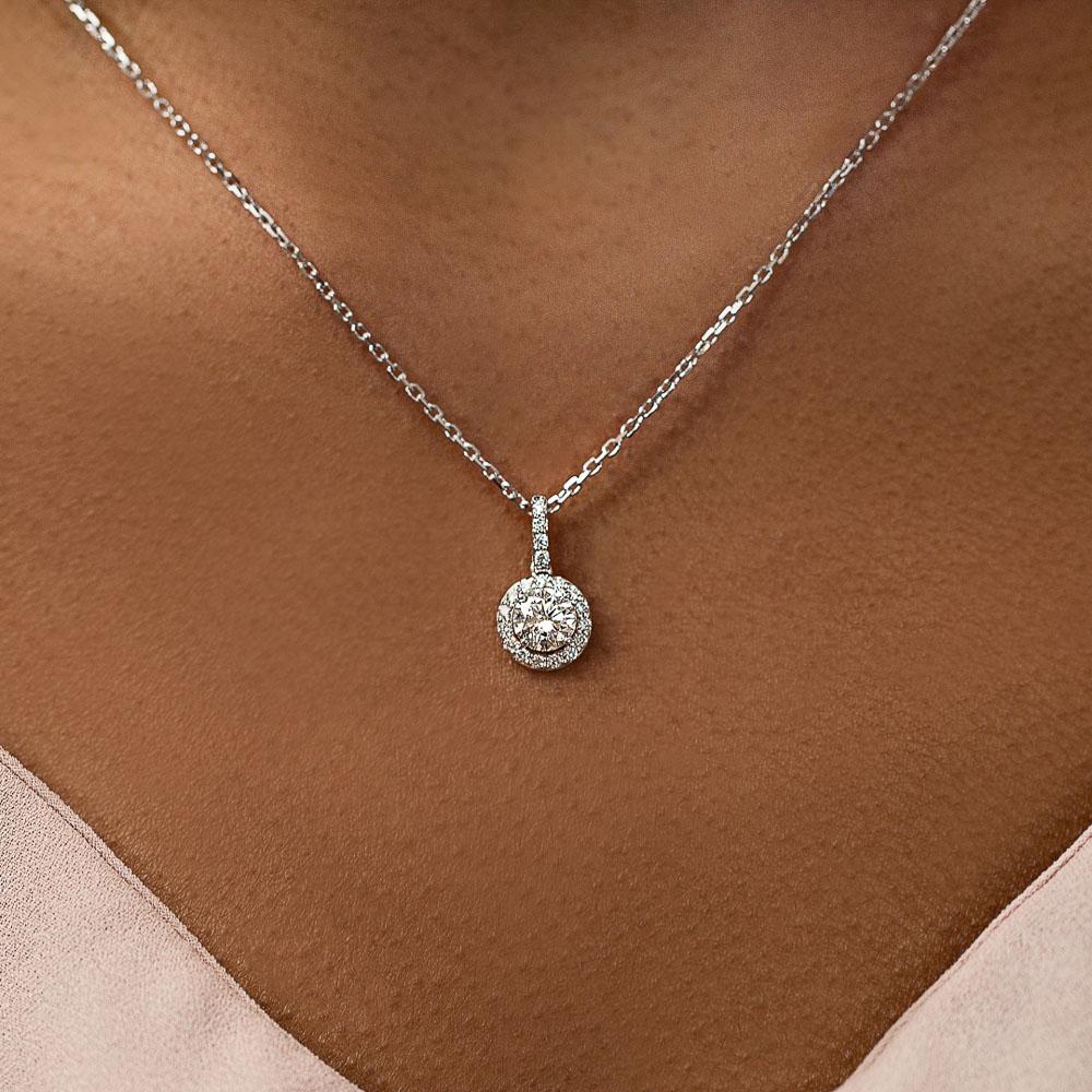 Halo Diamond Pendant at Diamond and Gold Warehouse